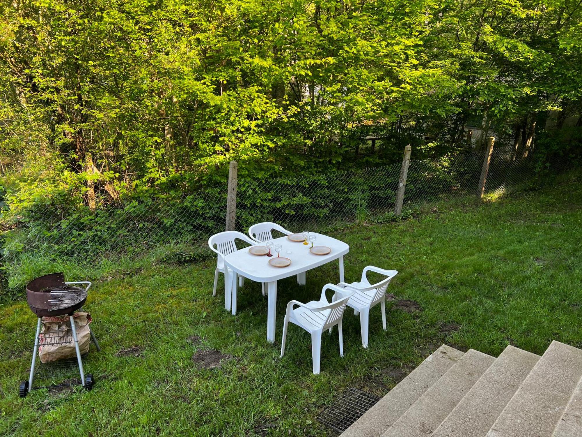Chalet Au Bord De L'Etang 4 Pers Les Boulmiers Ngoại thất bức ảnh